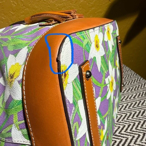 Dooney & Bourke Botanical Daffodil Drawstring Bucket Bag & Wristlet Set - Purple - Picture 8 of 16